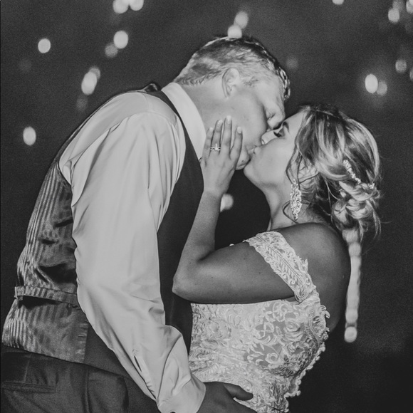 Meet your posher!! 🎉💜 - Picture 2 of 8